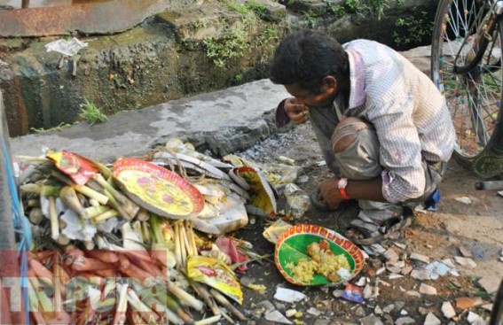 Indeed Golden era: Man eats food from dustbin for survival
